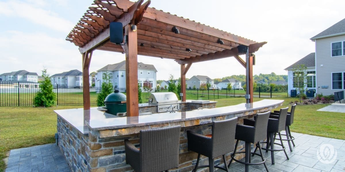 outdoor-living-trends-pergola