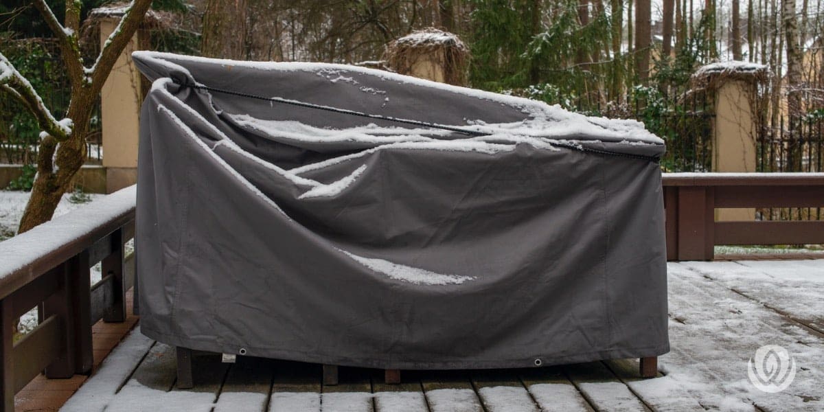 outdoor living spaces winter
